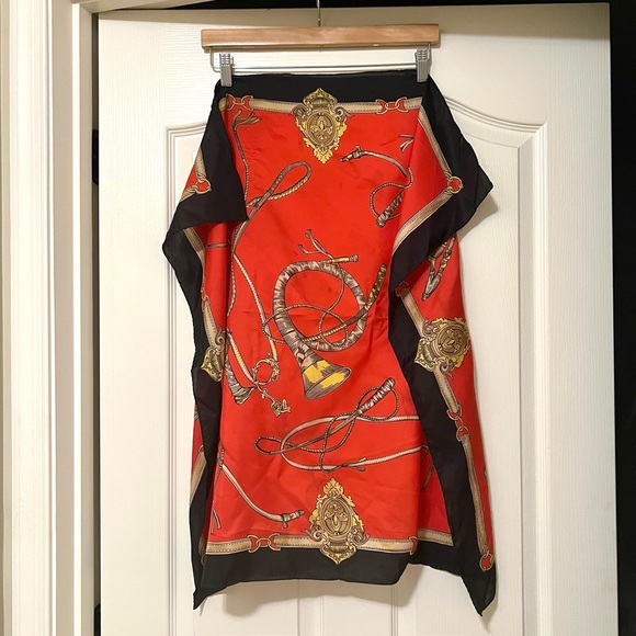 70s-80s Vintage ♦️ Designer-Inspired Scarf - Picture 3 of 3